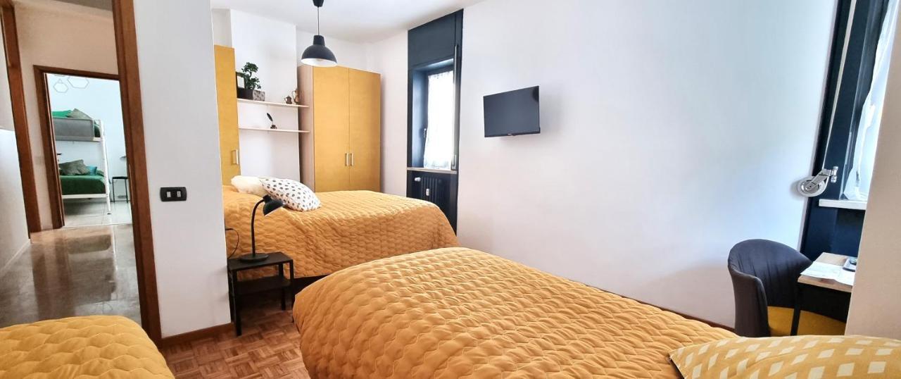 Guesthouse Tree Rooms Industrial Bergamo Eksteriør bilde